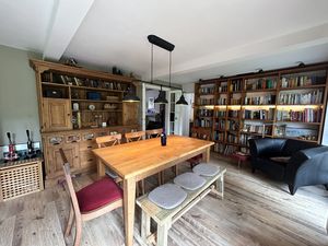 Photo 8- click for photo gallery